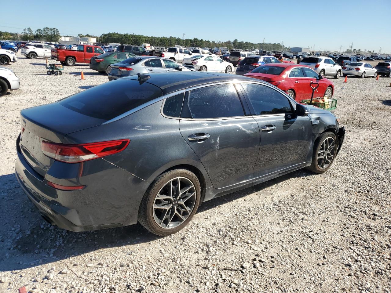 2020 Kia Optima Lx VIN: 5XXGT4L34LG446710 Lot: 81500944