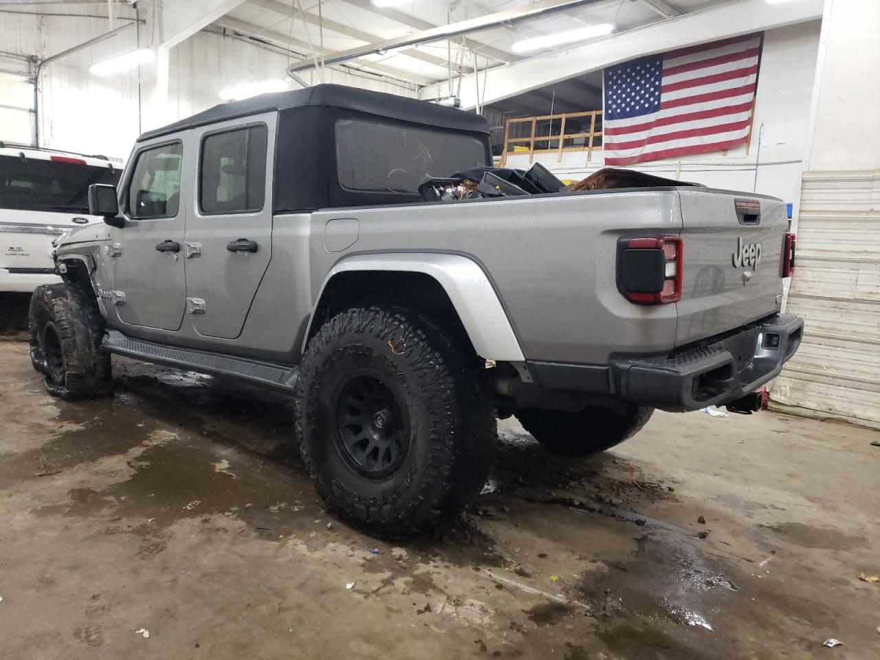 2020 Jeep Gladiator Overland VIN: 1C6HJTFGXLL174514 Lot: 79395444