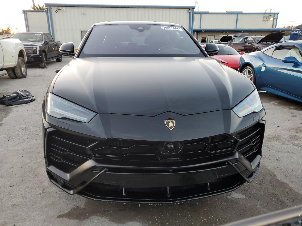 ZPBUA1ZL2KLA05616 2019 Lamborghini Urus