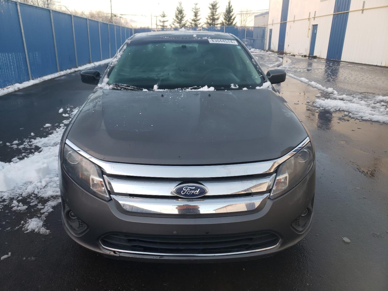 3FAHP0HA6BR142163 2011 Ford Fusion Se