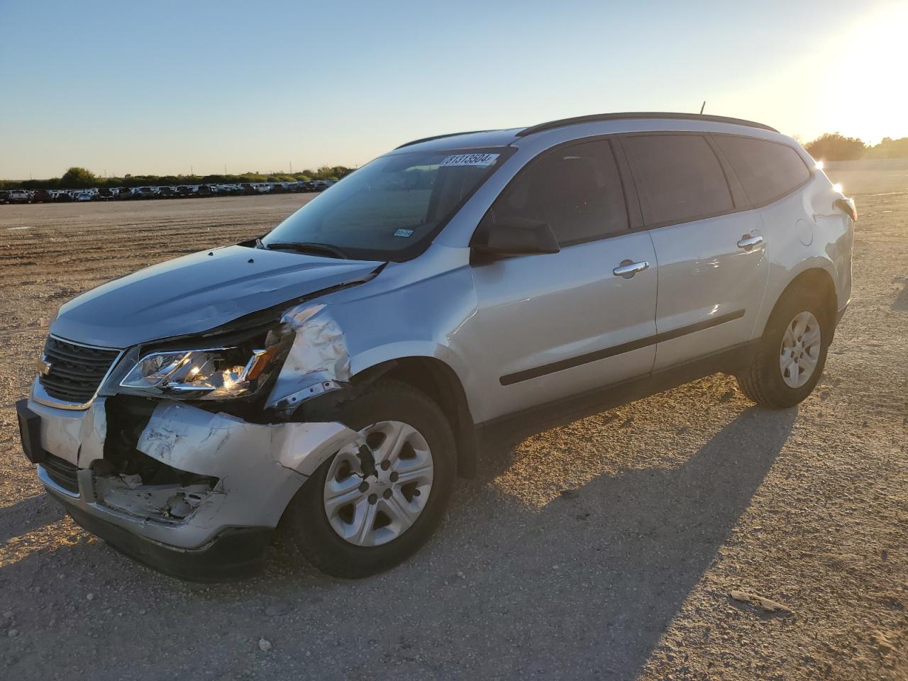 2017 Chevrolet Traverse Ls VIN: 1GNKRFED4HJ324305 Lot: 81313504