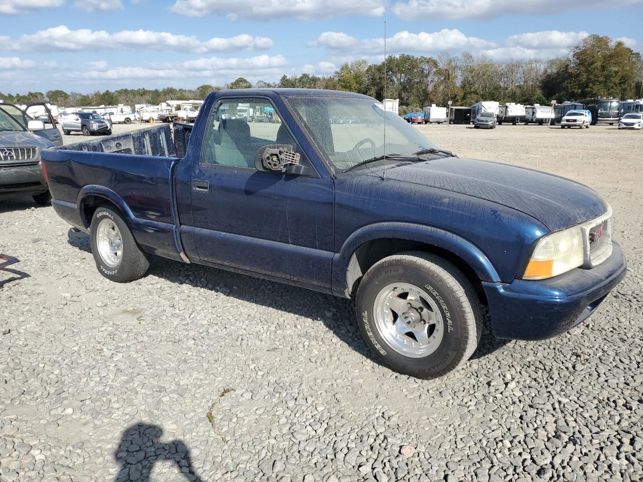 2002 GMC Sonoma VIN: 1GTCS145028170950 Lot: 79618264