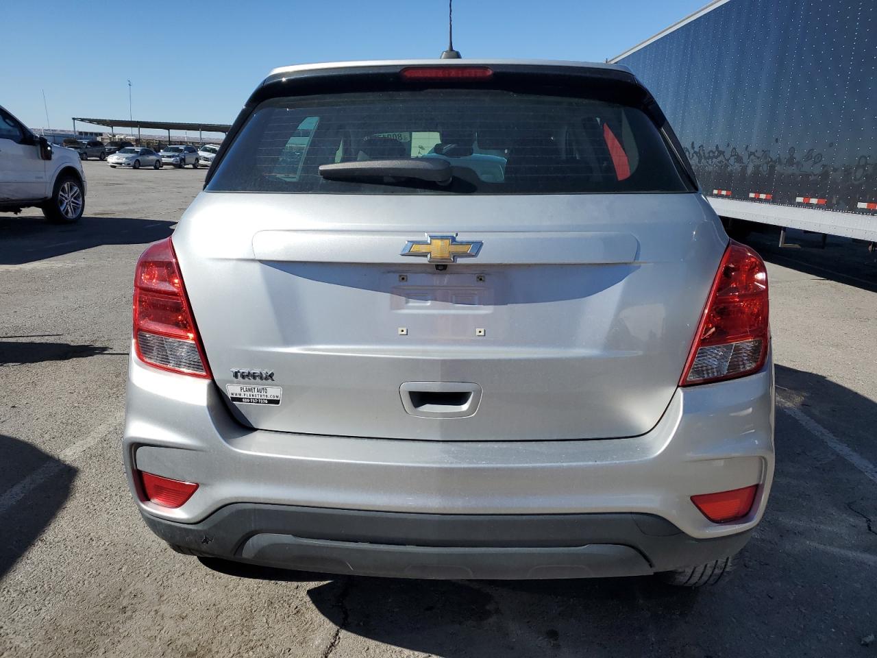 2017 Chevrolet Trax Ls VIN: KL7CJKSB9HB056746 Lot: 80917694