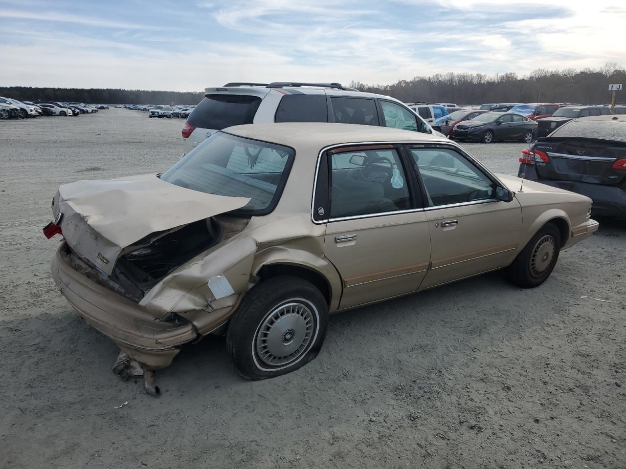 1993 Buick Century Special VIN: 1G4AG54N2P6422356 Lot: 82806874