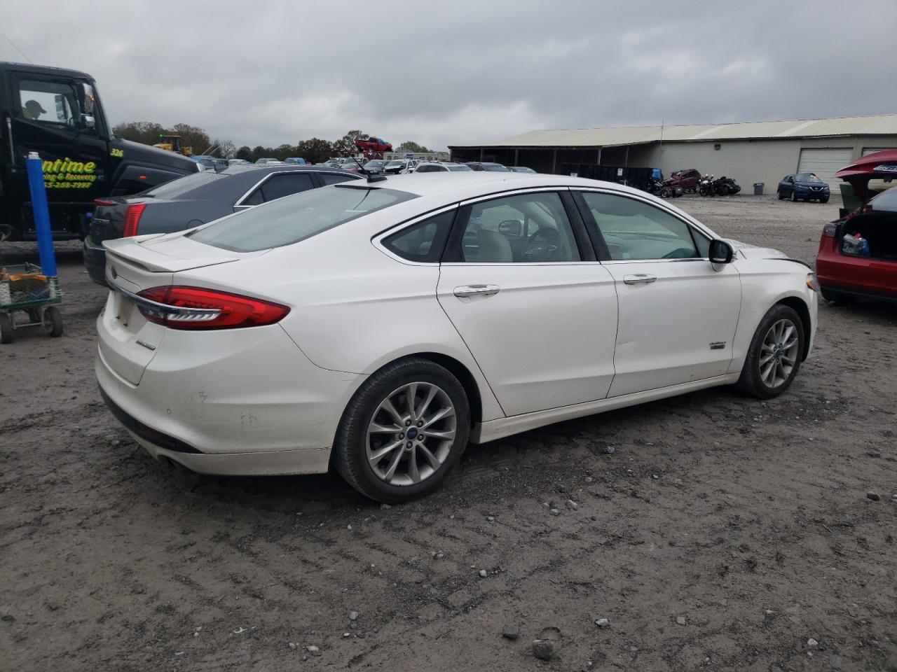 3FA6P0SU6HR209699 2017 Ford Fusion Titanium Phev