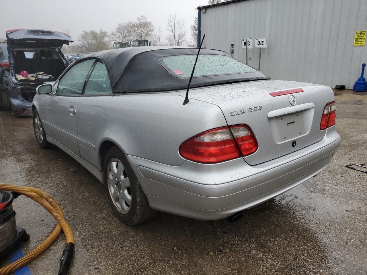 2000 Mercedes-Benz Clk 320 VIN: WDBLK65G9YT052770 Lot: 79308624