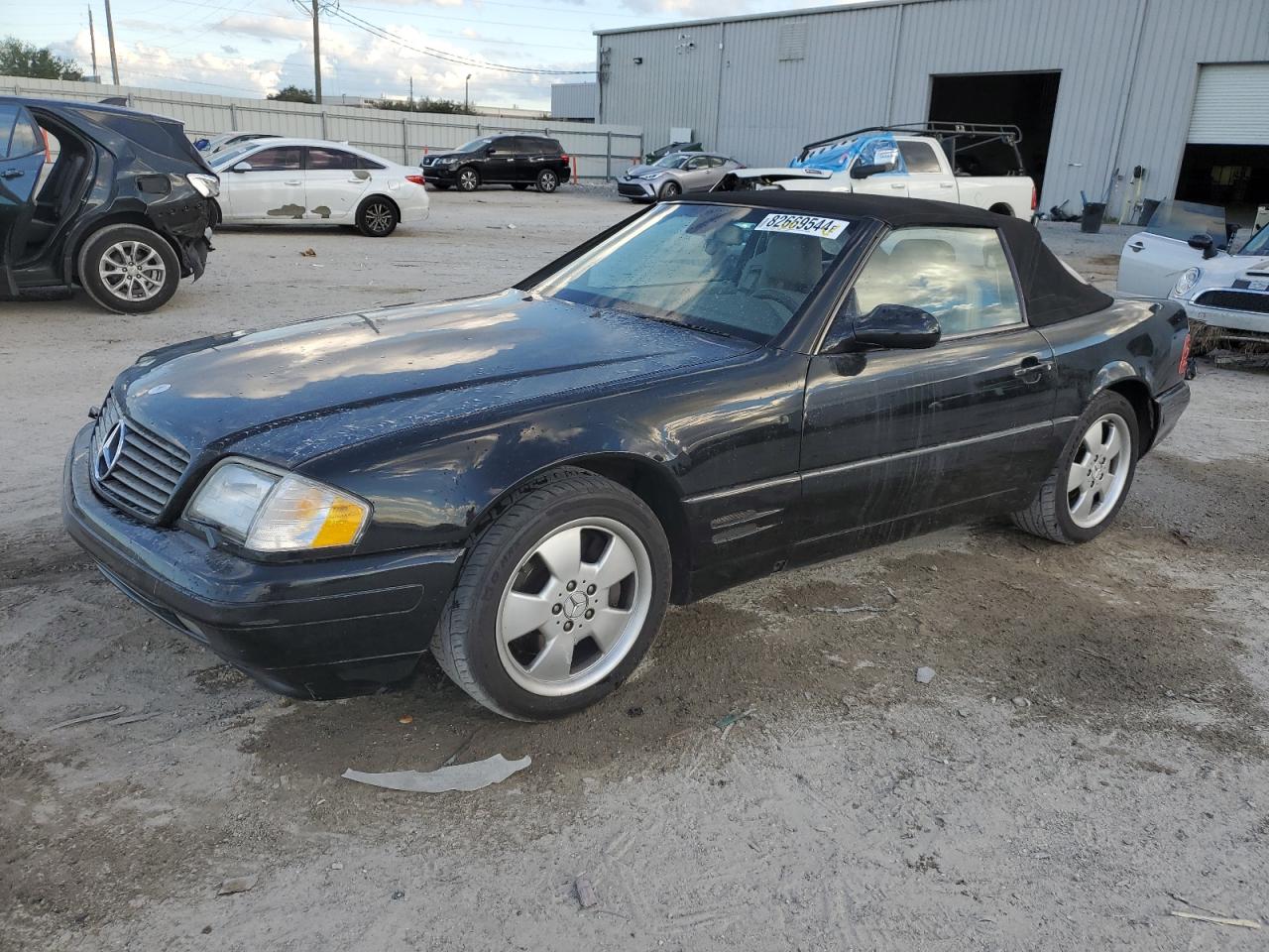 WDBFA68F0XF186163 1999 Mercedes-Benz Sl 500