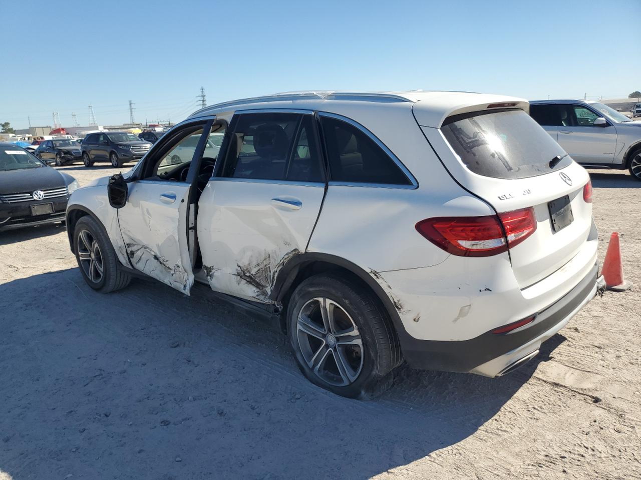 WDC0G4JB6HF137840 2017 Mercedes-Benz Glc 300