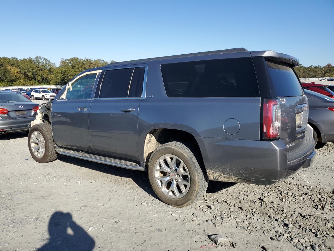 2018 GMC Yukon Xl C1500 Slt VIN: 1GKS1GKC6JR402256 Lot: 81072994