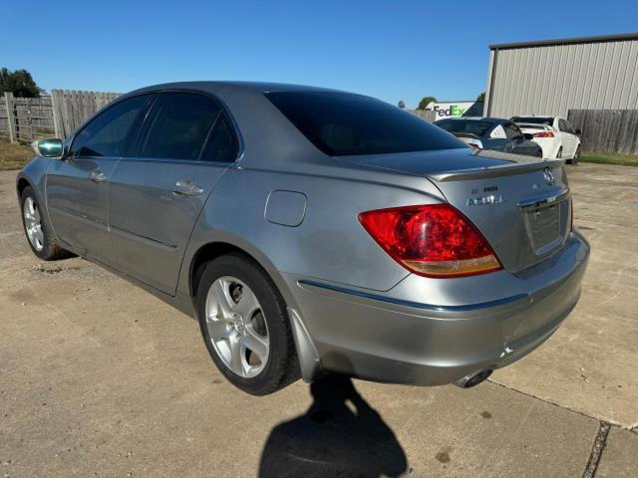 JH4KB16668C001098 2008 Acura Rl