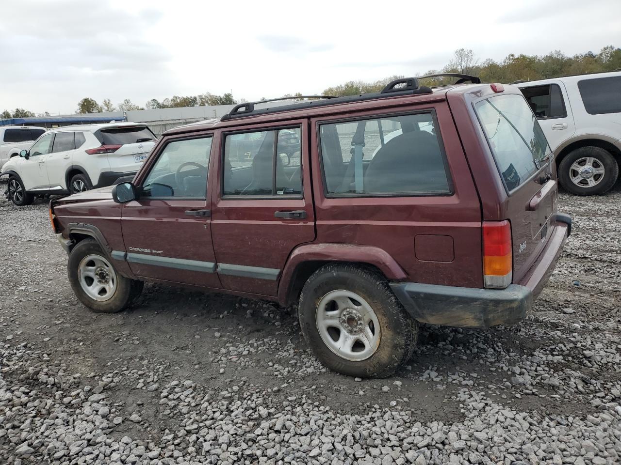 1J4FT48S0YL142030 2000 Jeep Cherokee Sport