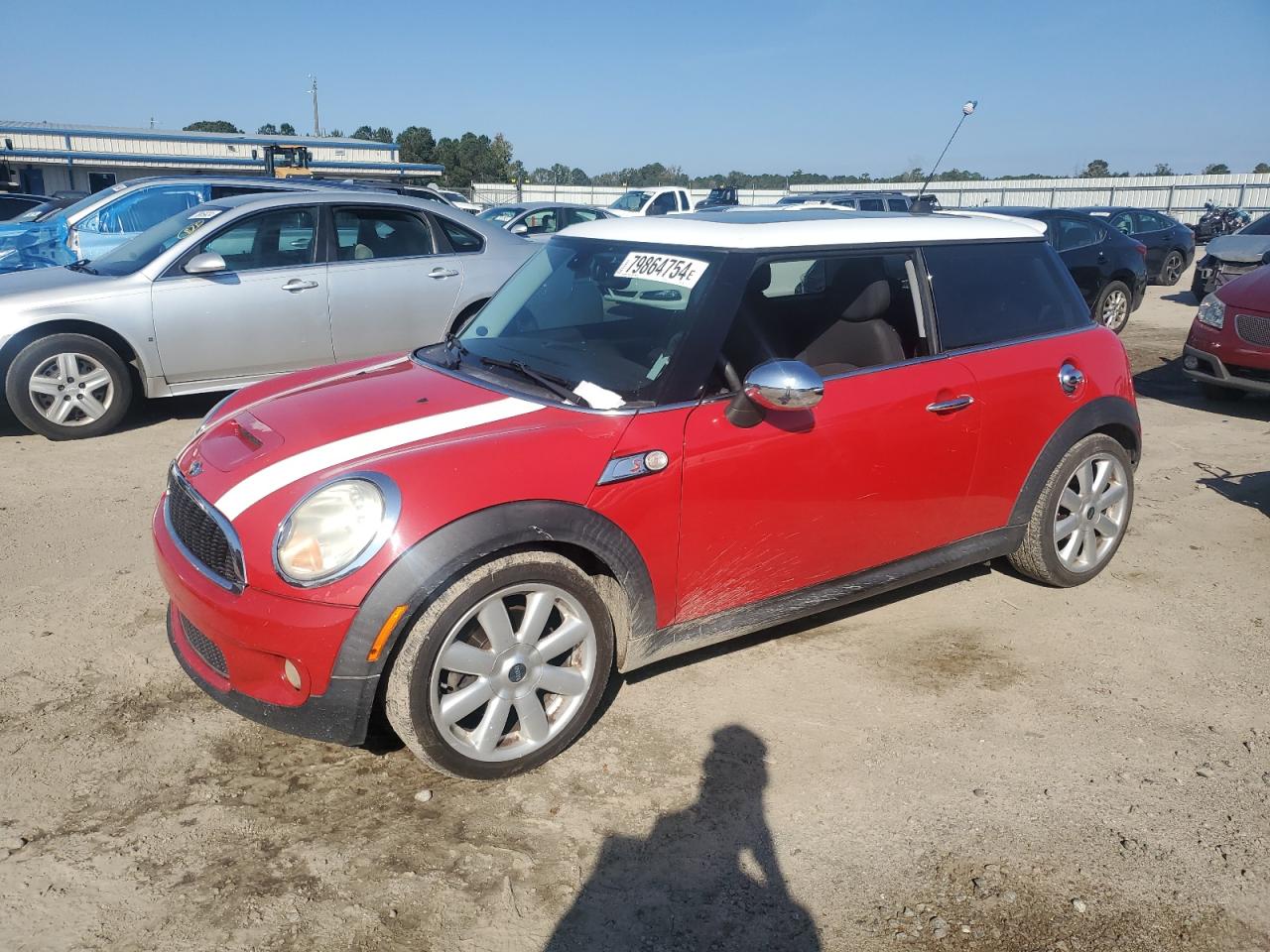 2008 Mini Cooper S VIN: WMWMF735X8TT86711 Lot: 79864754