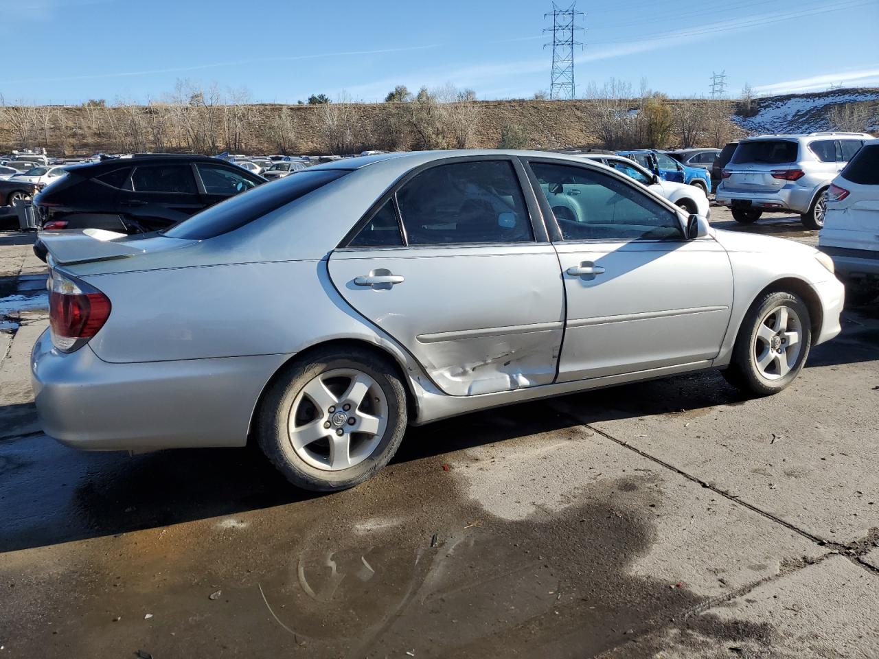 2005 Toyota Camry Le VIN: 4T1BE32K25U972673 Lot: 81582544