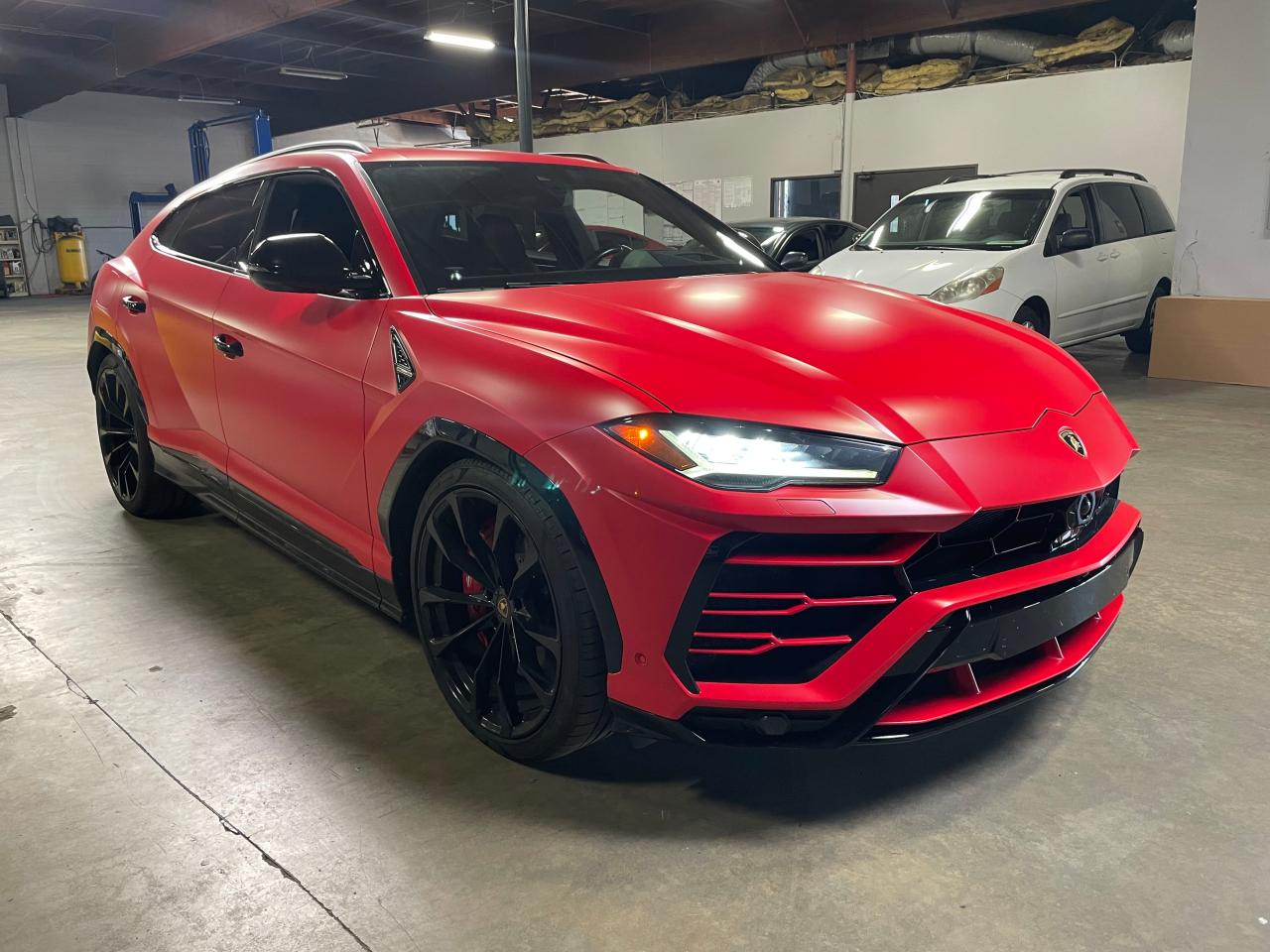 ZPBUA1ZL8KLA04356 2019 Lamborghini Urus