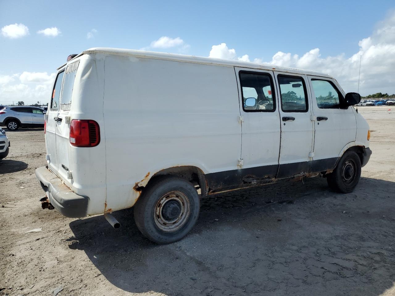 2B7JB21Y6YK178715 2000 Dodge Ram Van B2500