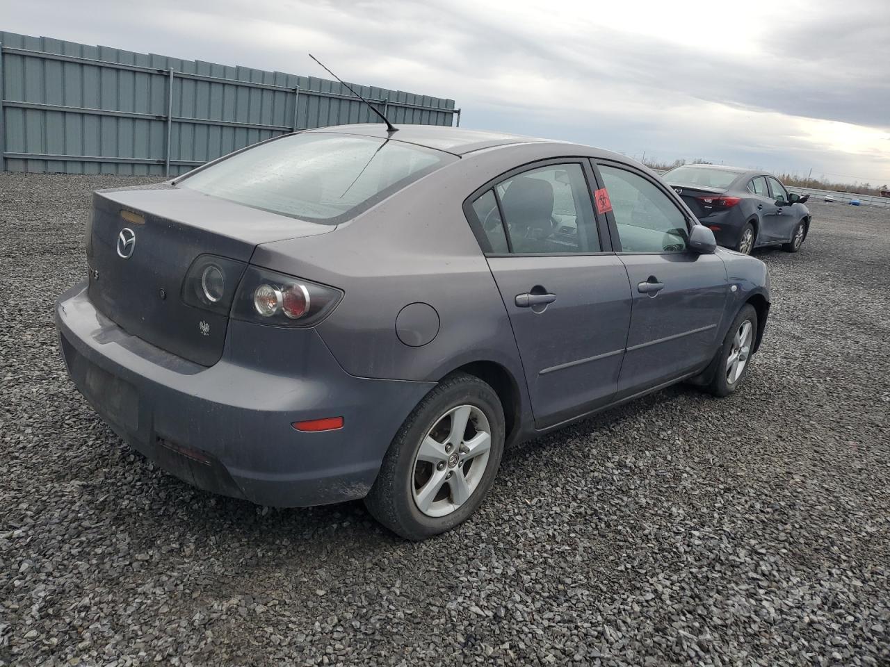 JM1BK32F671758564 2007 Mazda 3 I