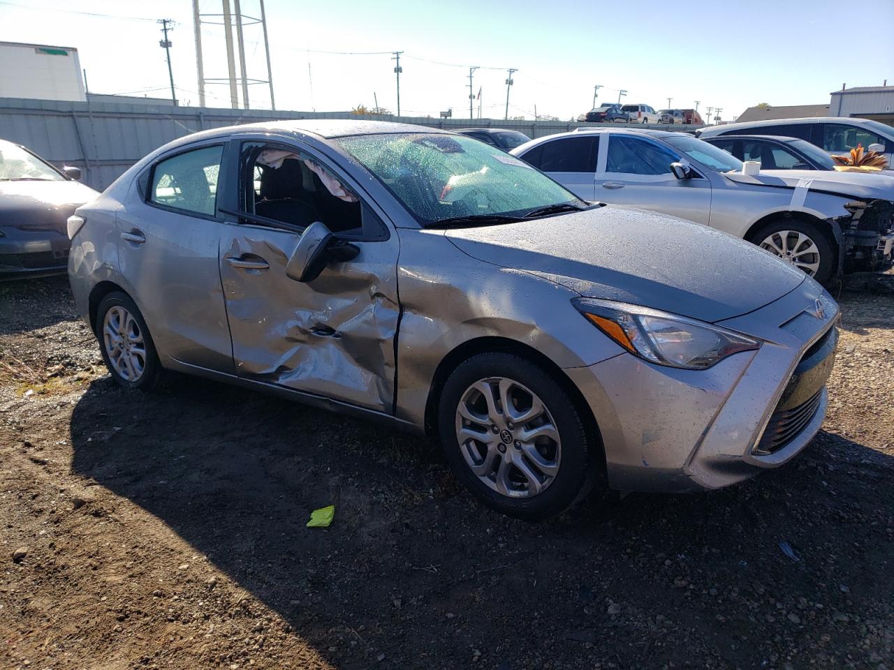 3MYDLBZV2GY123948 2016 Toyota Scion Ia