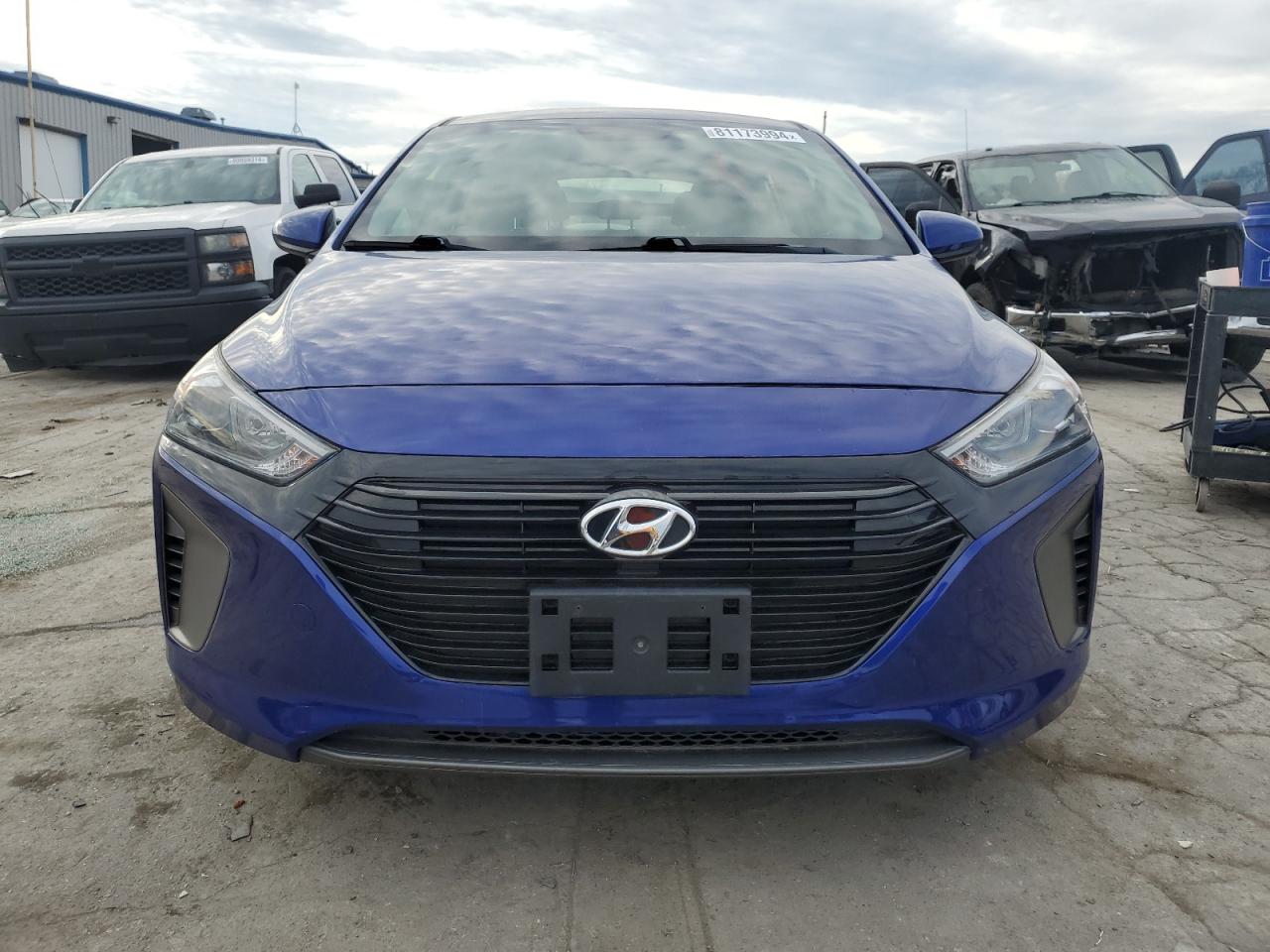 KMHC65LC4KU171498 2019 Hyundai Ioniq Blue