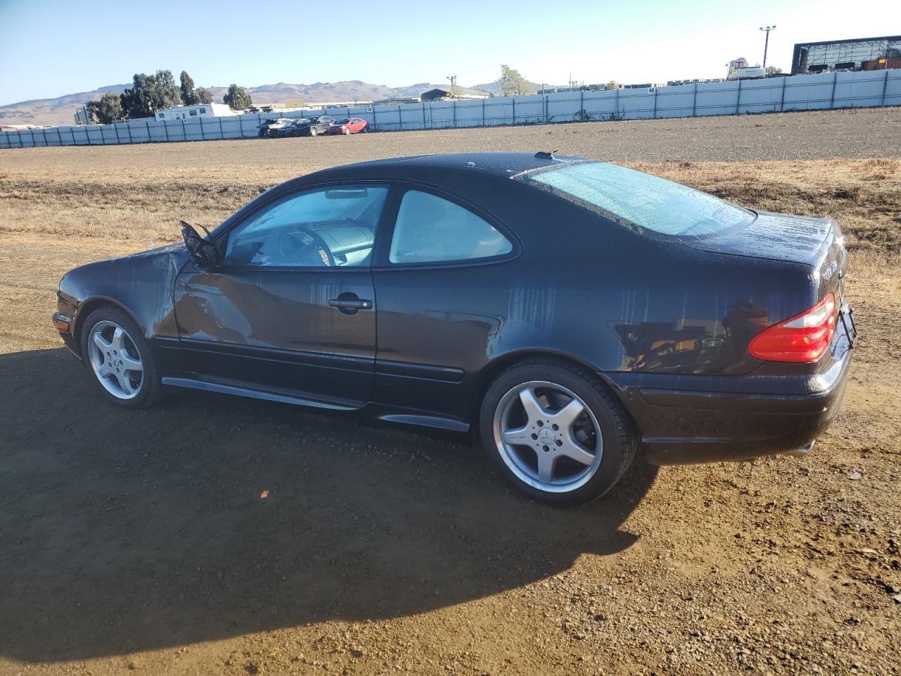 2002 Mercedes-Benz Clk 430 VIN: WDBLJ70G02T100860 Lot: 81083964