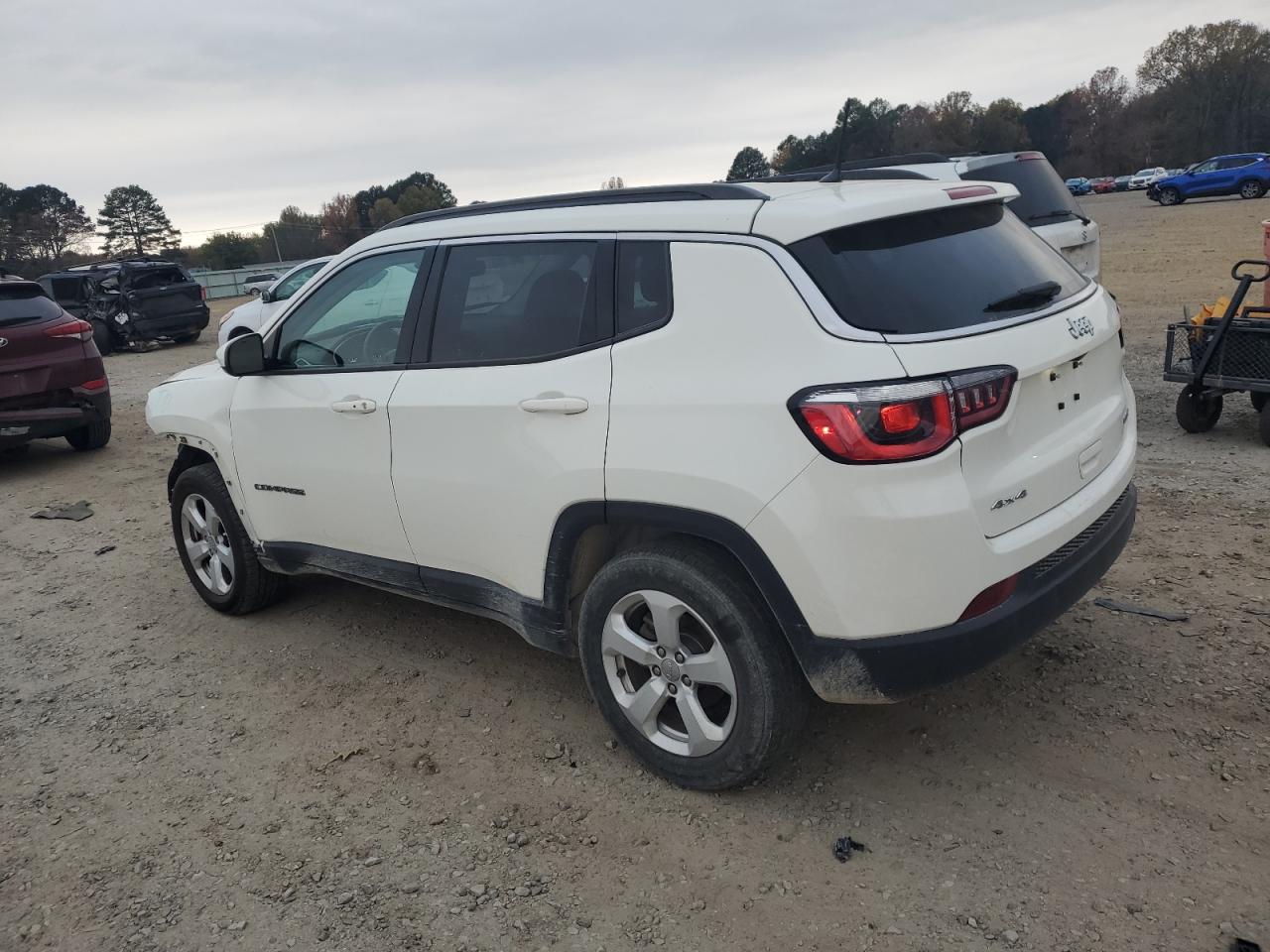 2018 Jeep Compass Latitude VIN: 3C4NJDBB2JT178716 Lot: 82249104