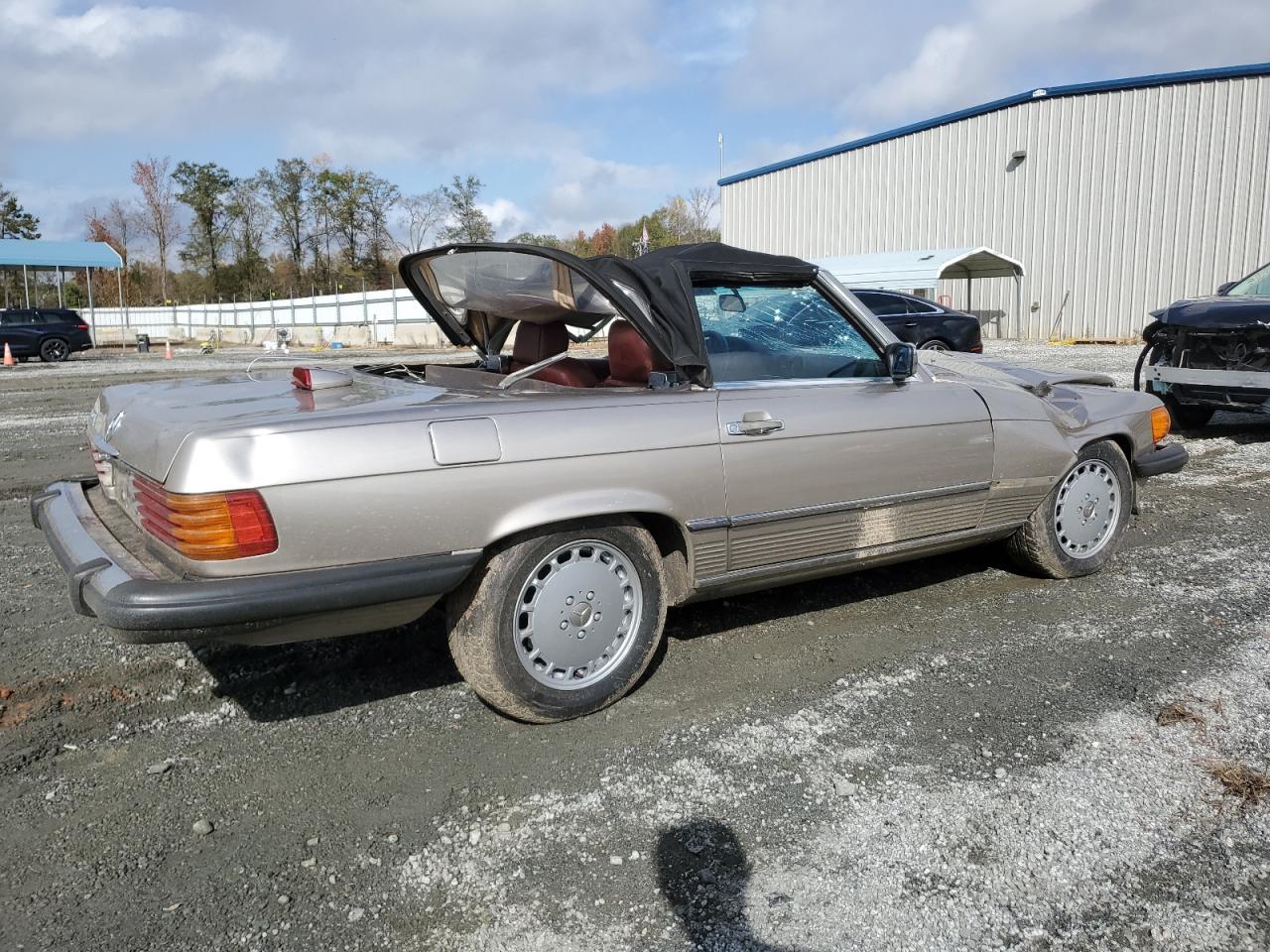 1986 Mercedes-Benz 560 Sl VIN: WDBBA48D1GA040918 Lot: 79708704