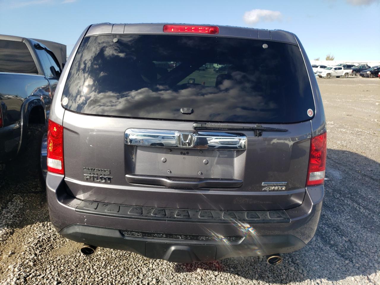 2015 Honda Pilot Se VIN: 5FNYF4H34FB046450 Lot: 81251974