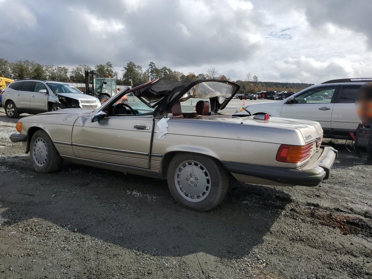 1986 Mercedes-Benz 560 Sl VIN: WDBBA48D1GA040918 Lot: 79708704