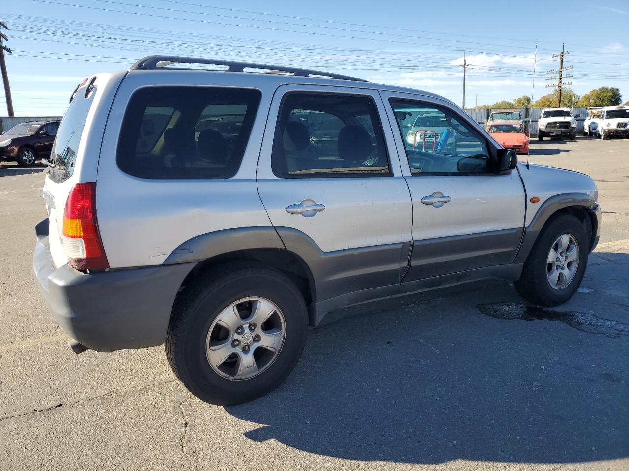 4F2YZ04154KM15773 2004 Mazda Tribute Lx