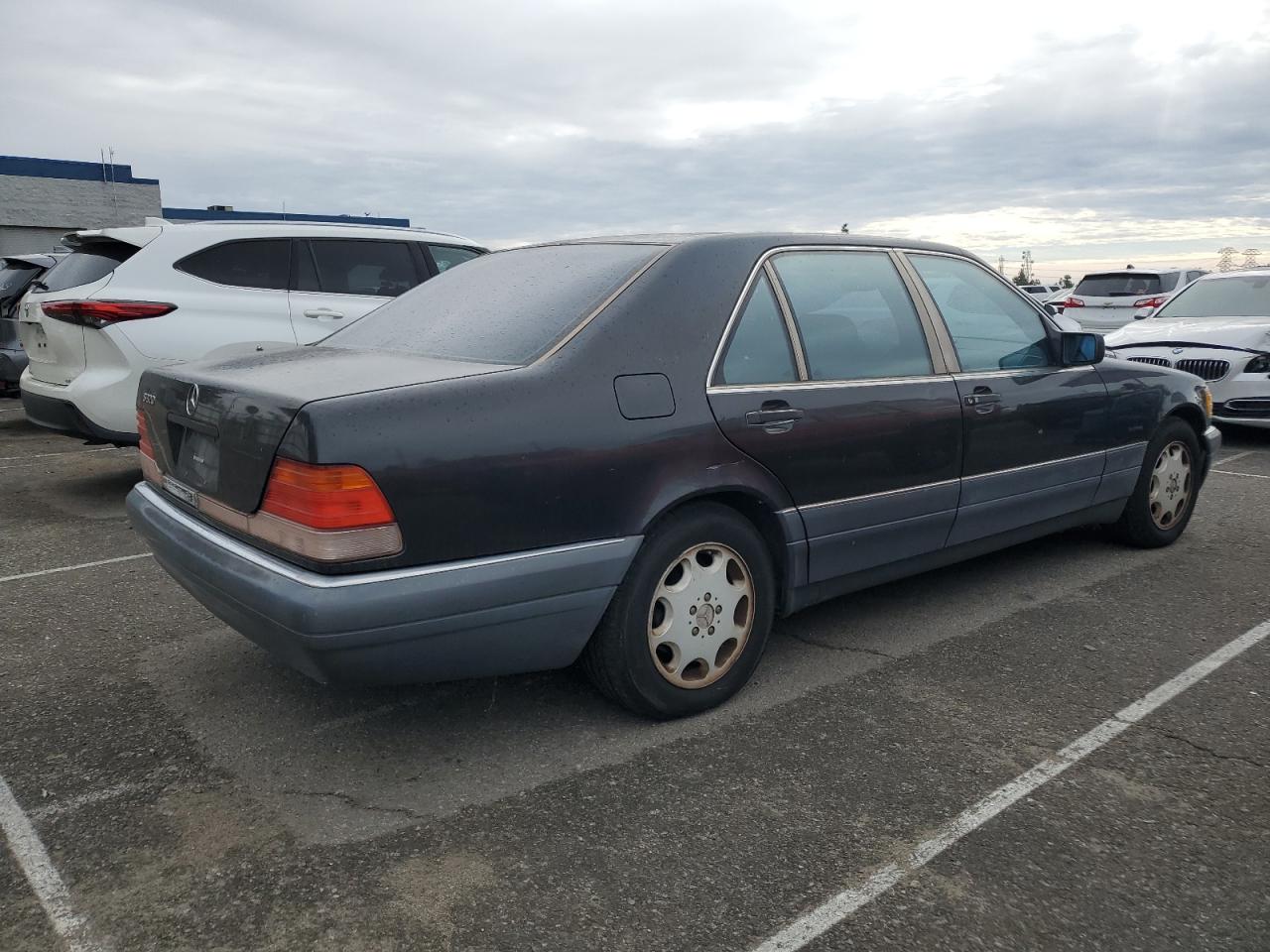 1995 Mercedes-Benz S 320 VIN: WDBGA33EXSA266108 Lot: 82157124