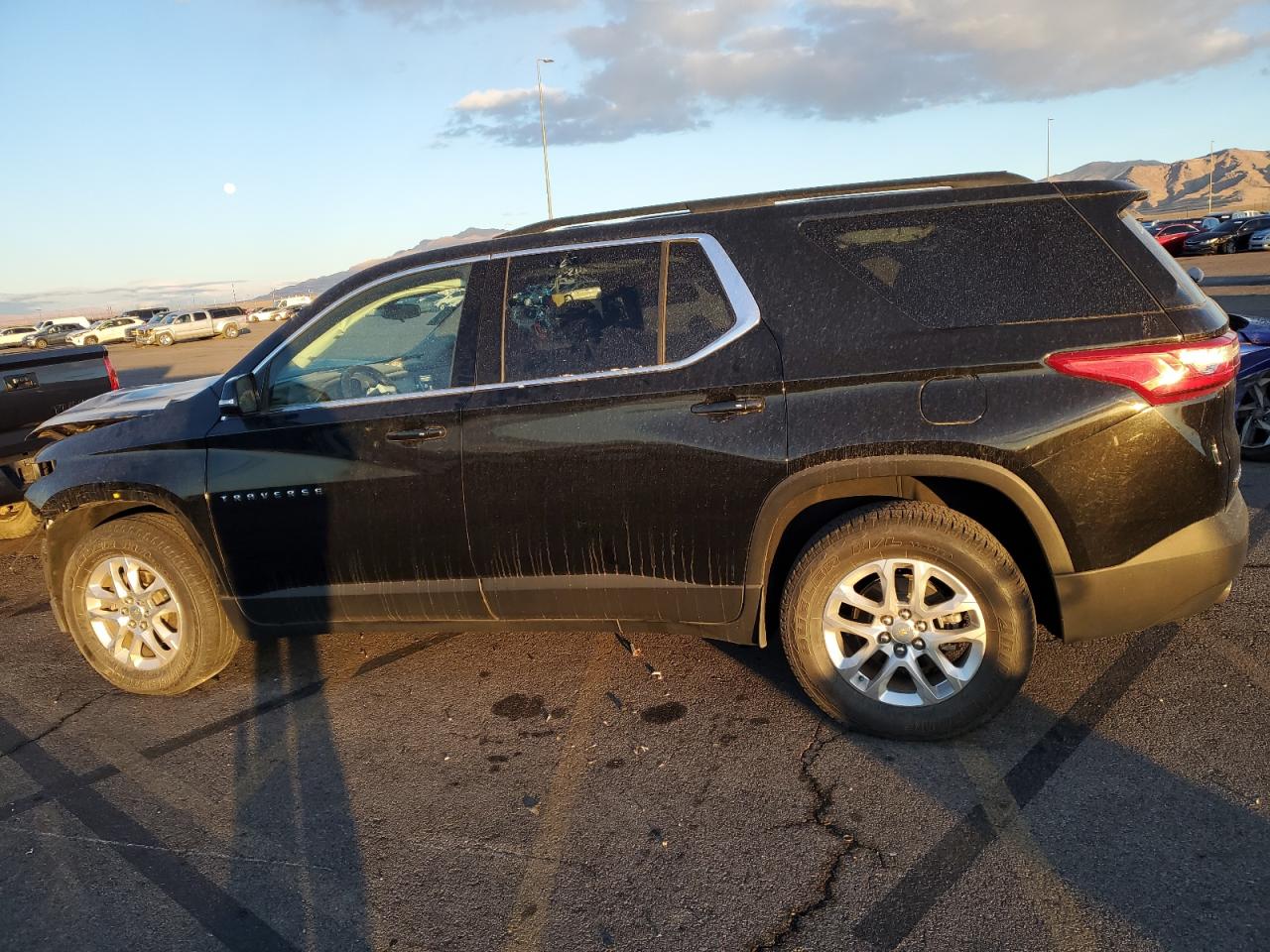 2019 Chevrolet Traverse Lt VIN: 1GNERGKW9KJ263145 Lot: 81071204