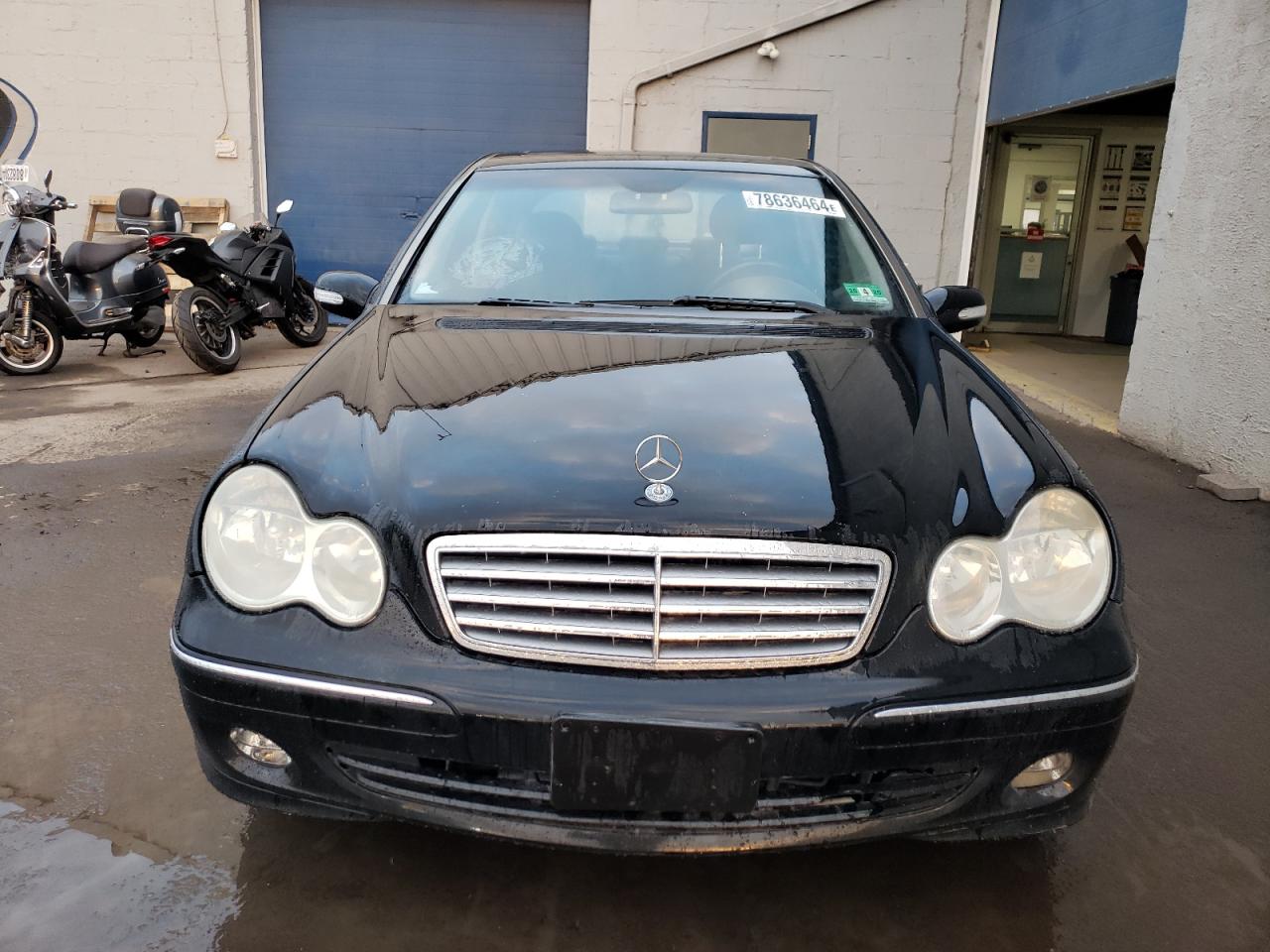 2005 Mercedes-Benz C 240 4Matic VIN: WDBRF81J05F627151 Lot: 78636464