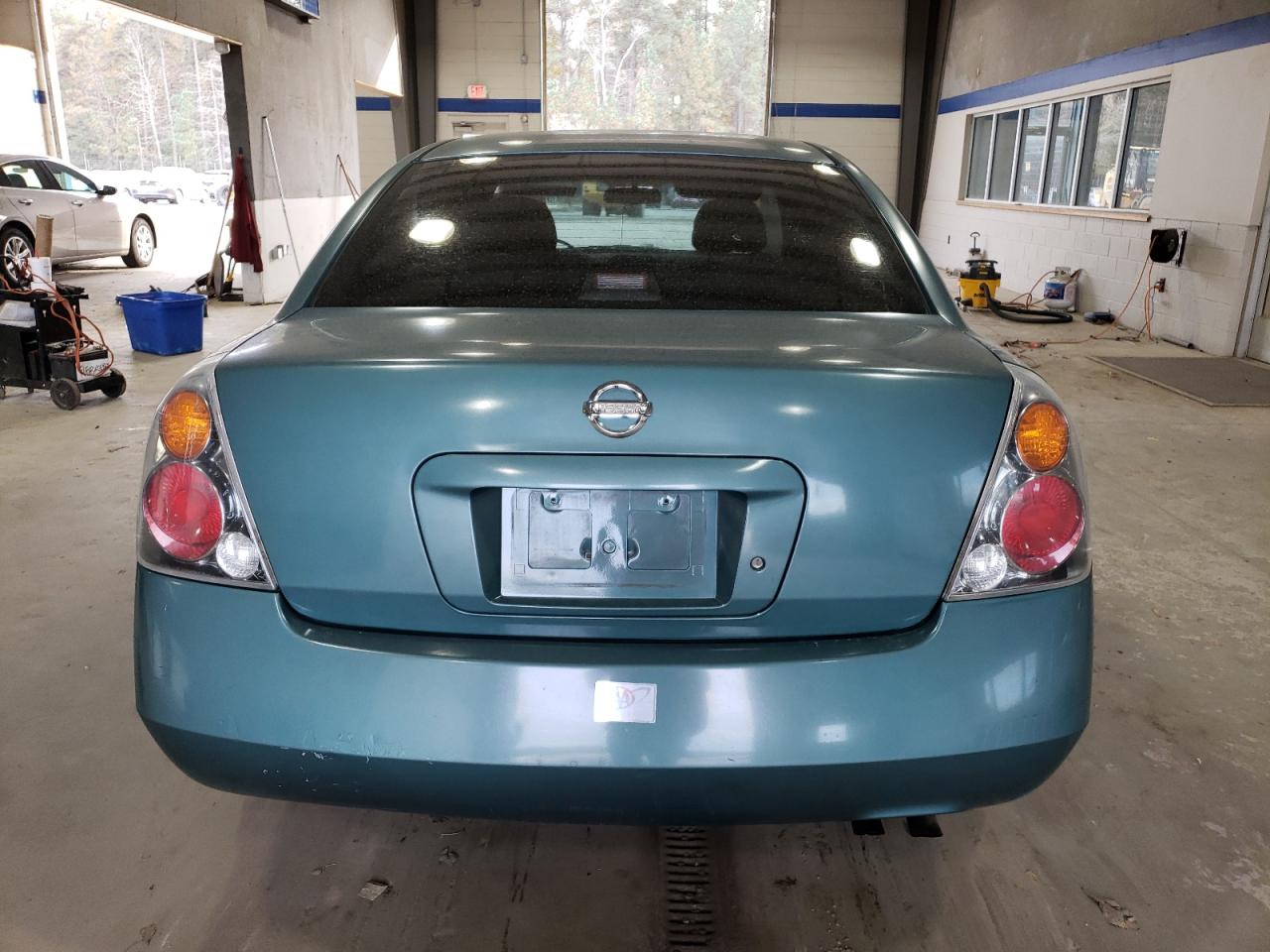 1N4AL11DX2C714227 2002 Nissan Altima Base