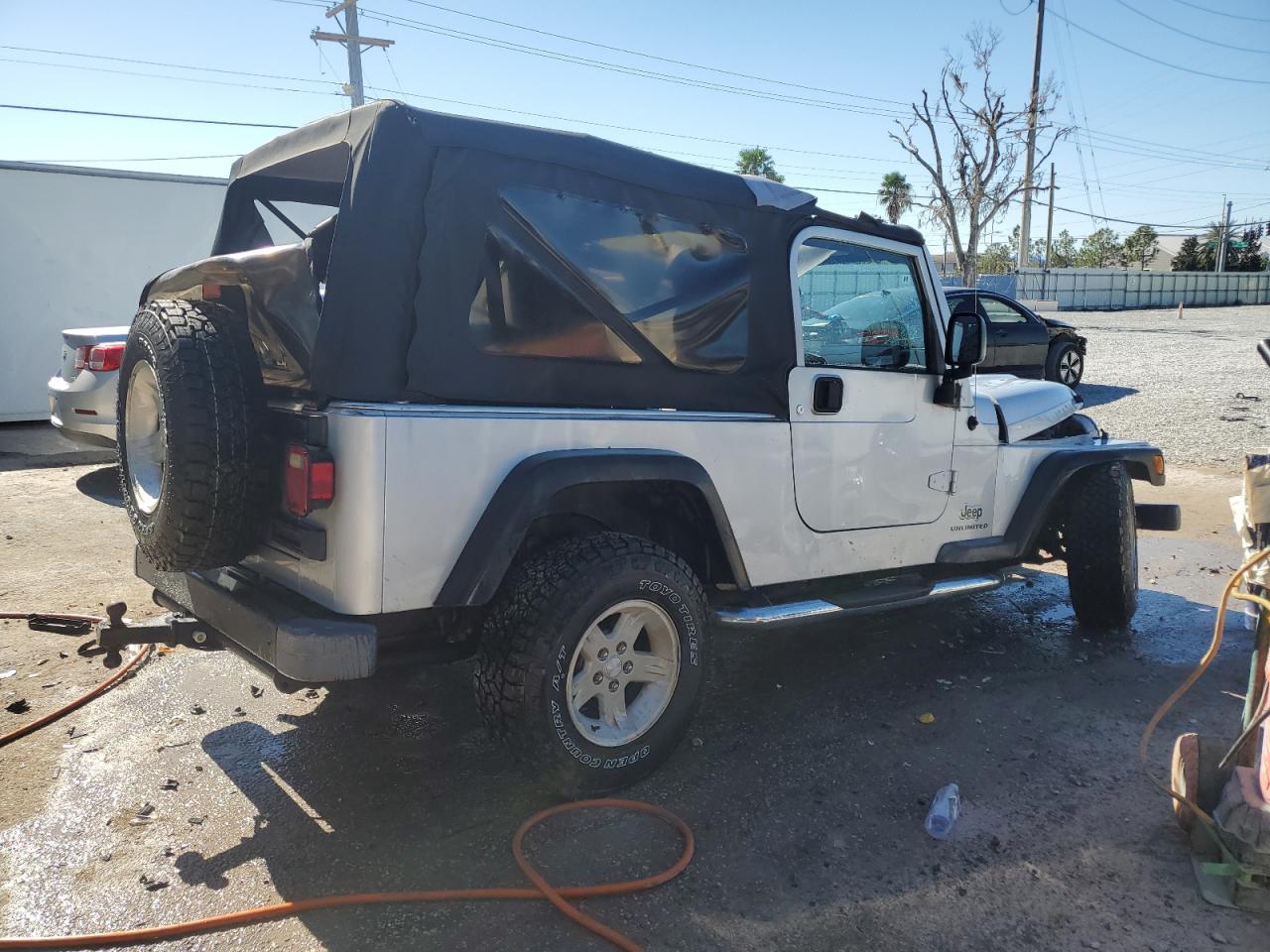 2005 Jeep Wrangler / Tj Unlimited VIN: 1J4FA44S15P300990 Lot: 80981724