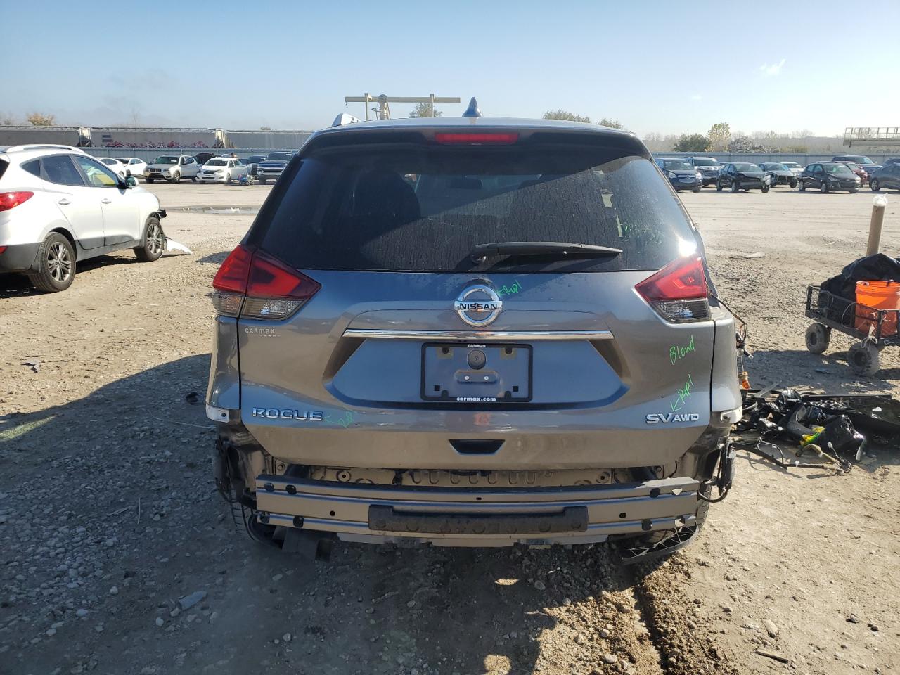 KNMAT2MV3HP598911 2017 Nissan Rogue S