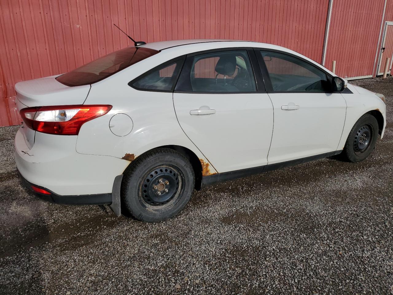 1FAHP3F27CL136904 2012 Ford Focus Se