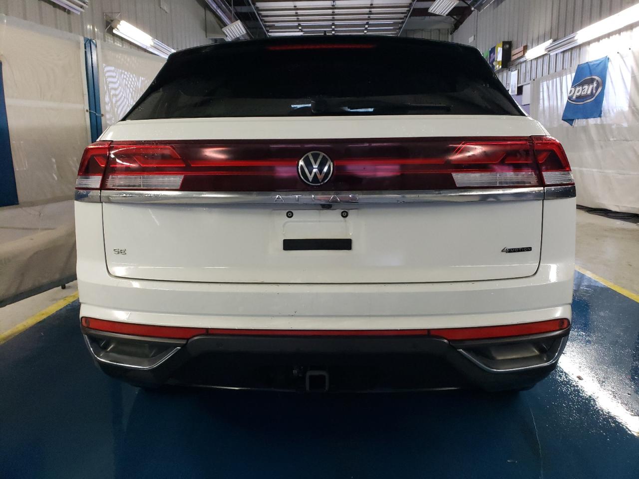 2024 Volkswagen Atlas Cross Sport Se VIN: 1V2HE2CA8RC218153 Lot: 78796484