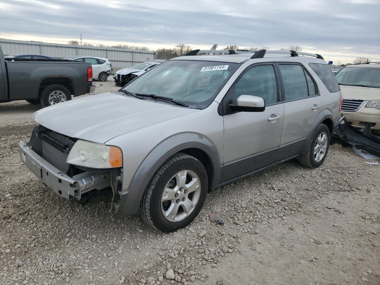 2007 Ford Freestyle Sel VIN: 1FMDK02187GA37649 Lot: 81901744