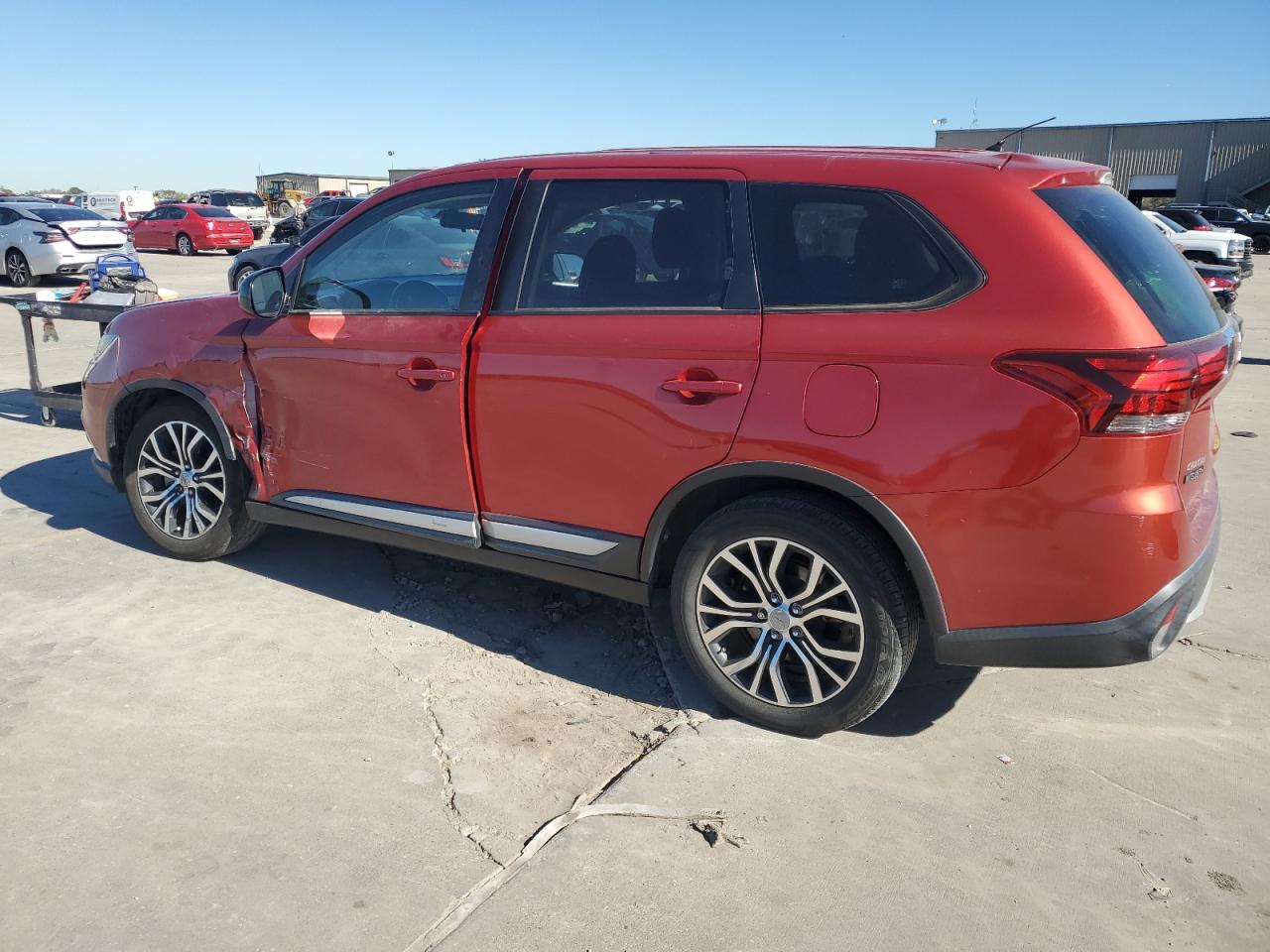 JA4AD2A39GZ000169 2016 Mitsubishi Outlander Es