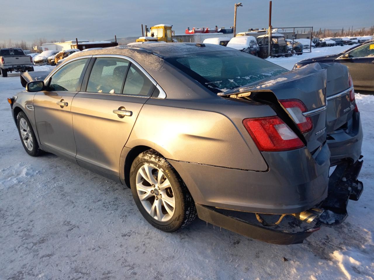 1FAHP2HW6CG135732 2012 Ford Taurus Sel