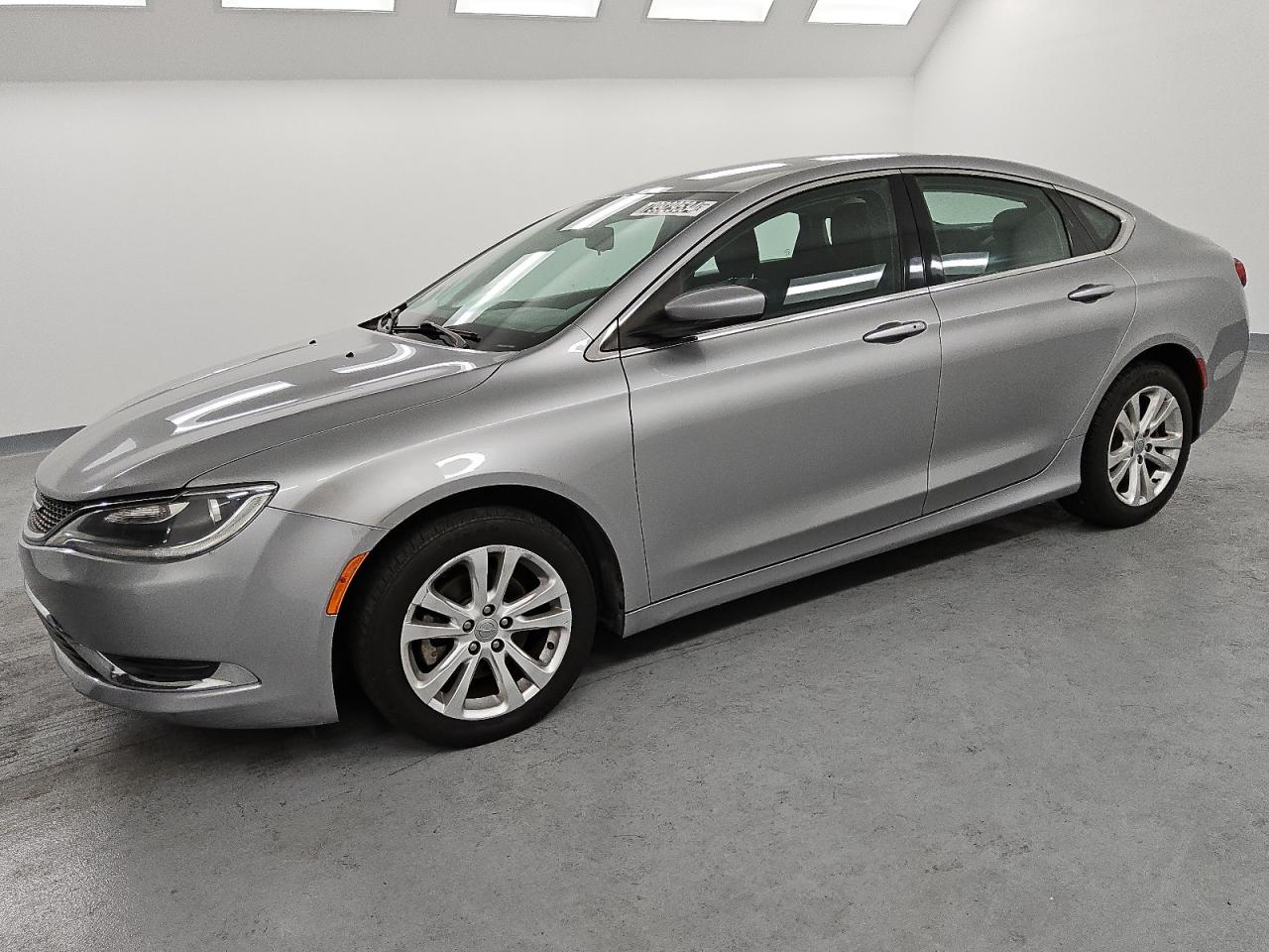 2015 Chrysler 200 Limited VIN: 1C3CCCAB0FN577665 Lot: 79929534