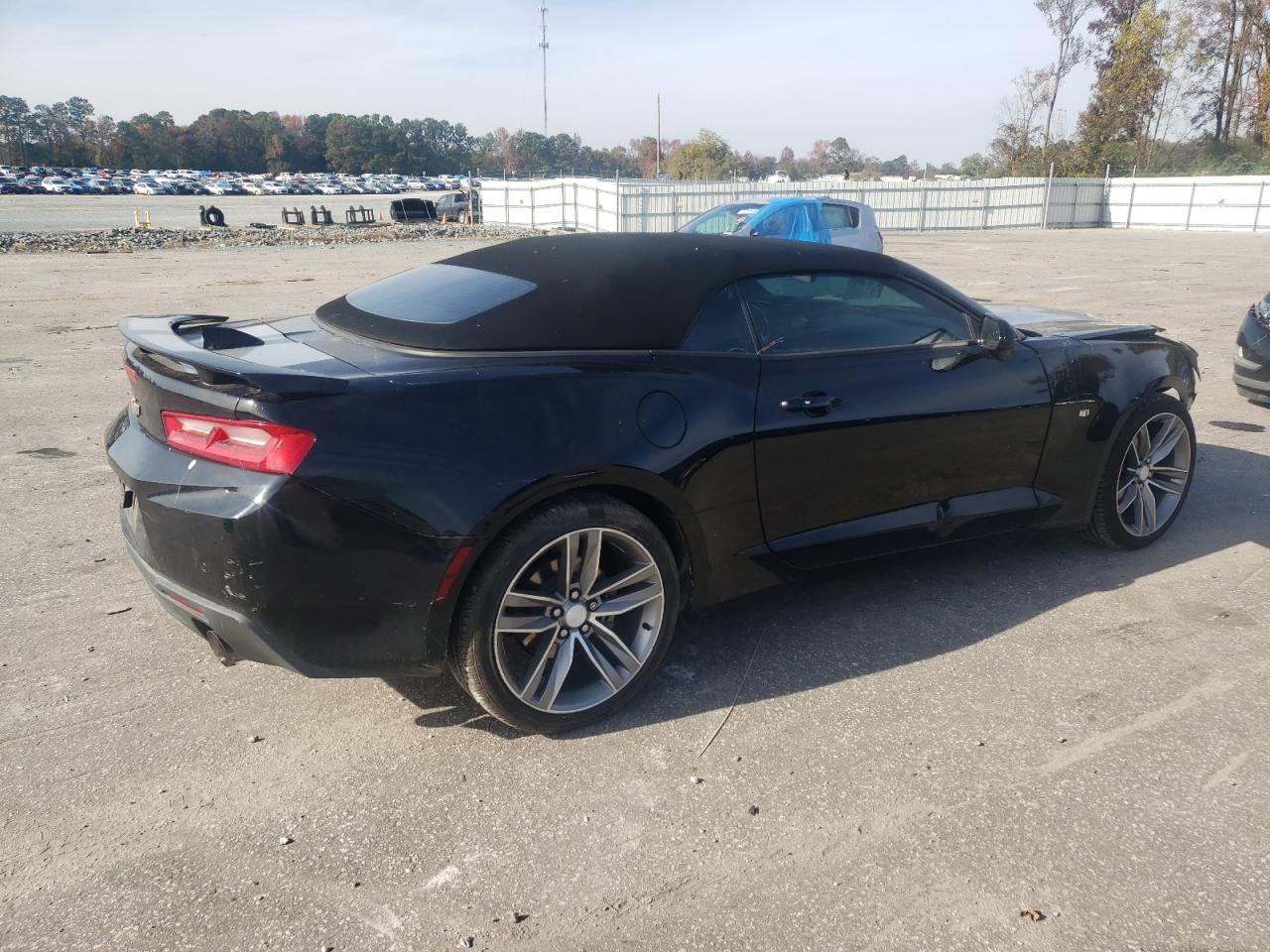 2016 Chevrolet Camaro Lt VIN: 1G1FD3DS3G0175812 Lot: 81251004