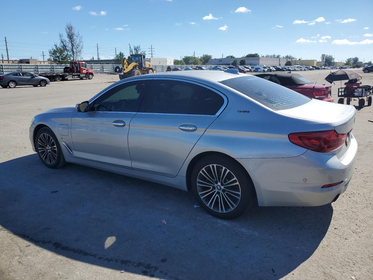 WBAJA9C52JG623073 2018 BMW 530E