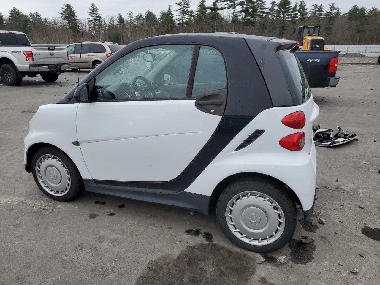 2013 Smart Fortwo Pure VIN: WMEEJ3BA0DK627173 Lot: 82450614