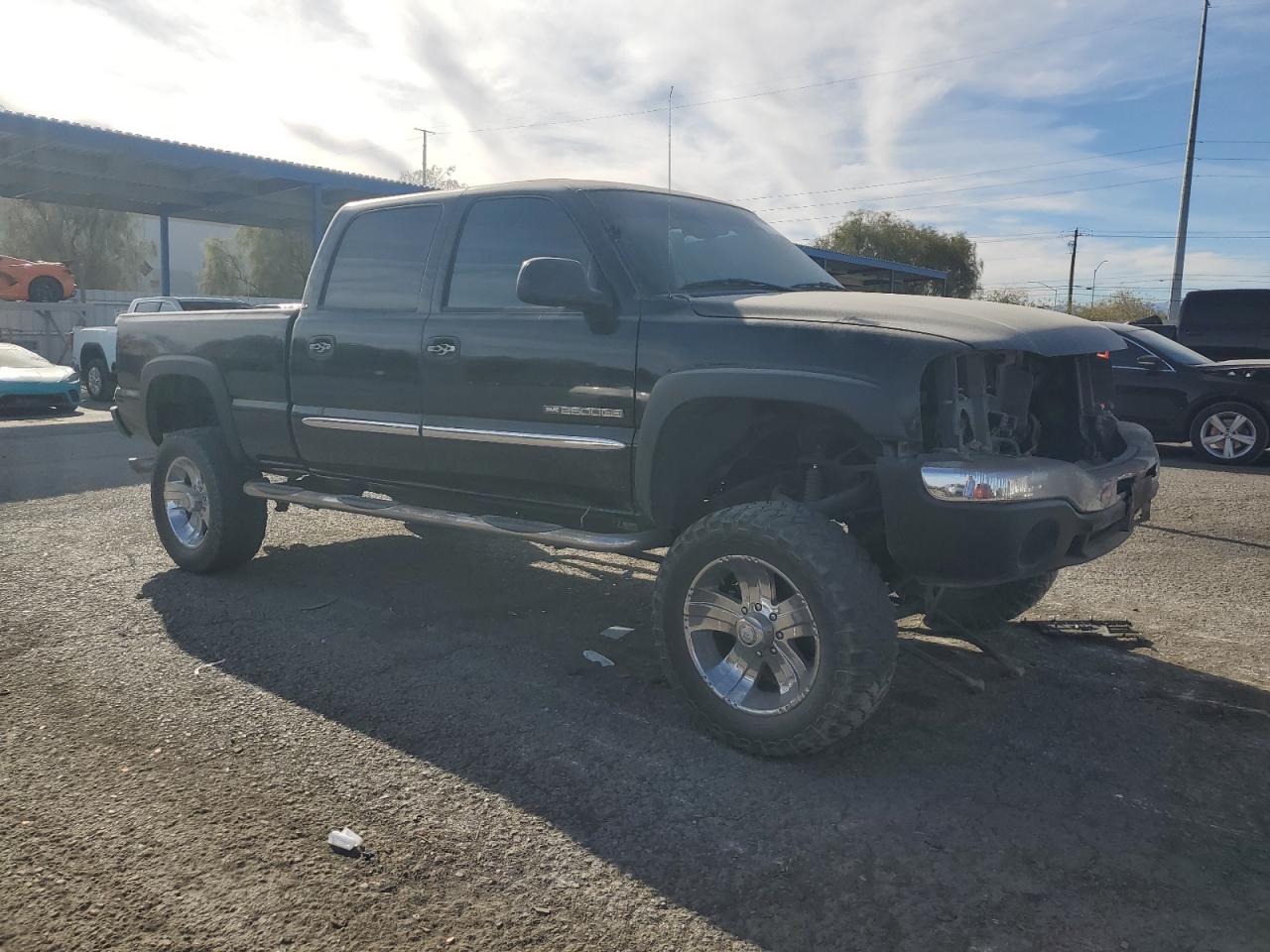 2006 GMC Sierra K2500 Heavy Duty VIN: 1GTHK23U26F157221 Lot: 83045244