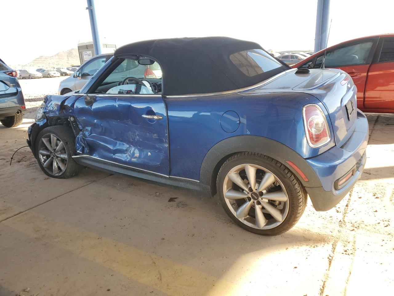 2013 Mini Cooper Roadster S VIN: WMWSY3C59DT565696 Lot: 81531834