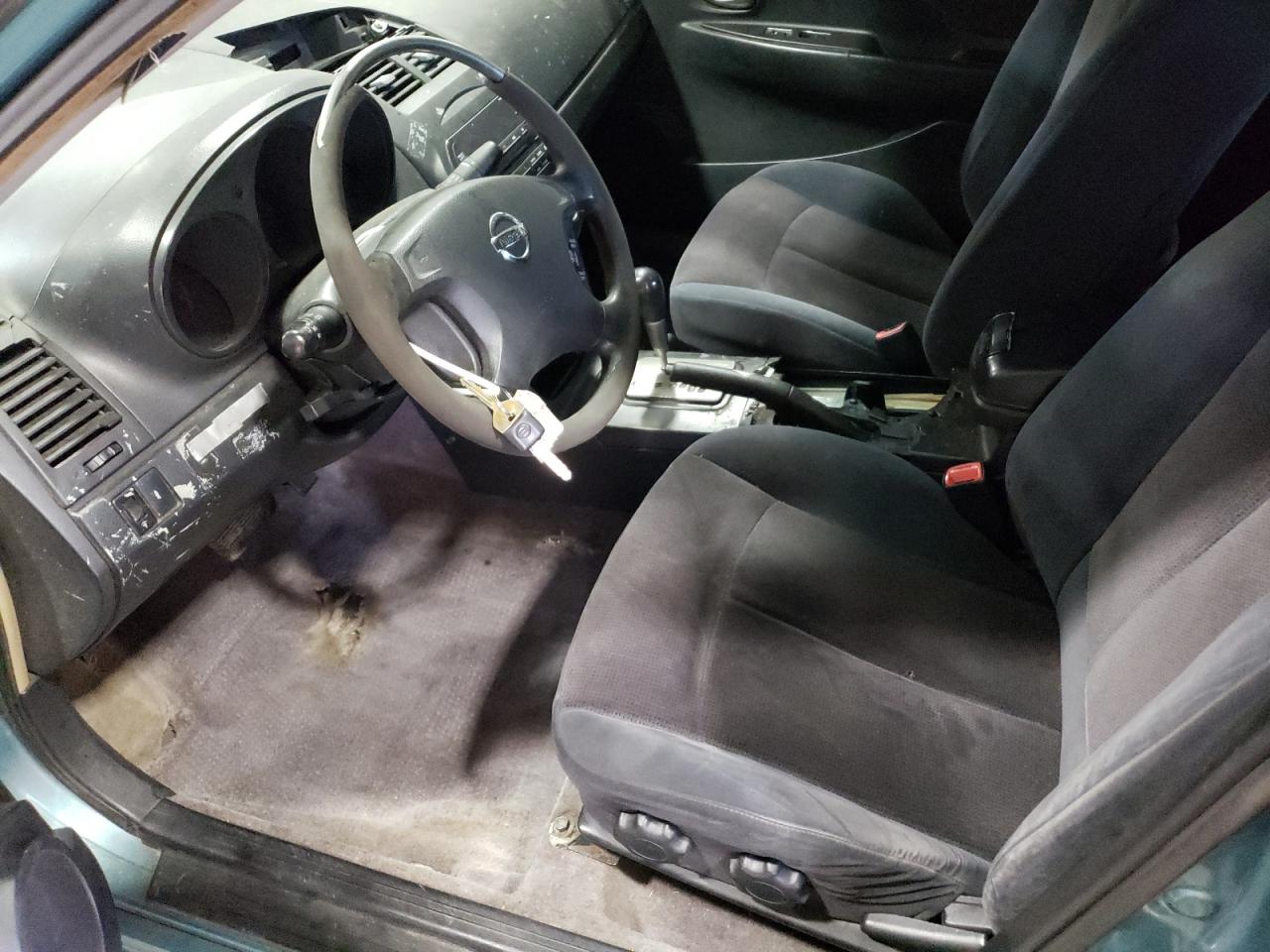 1N4AL11DX2C714227 2002 Nissan Altima Base