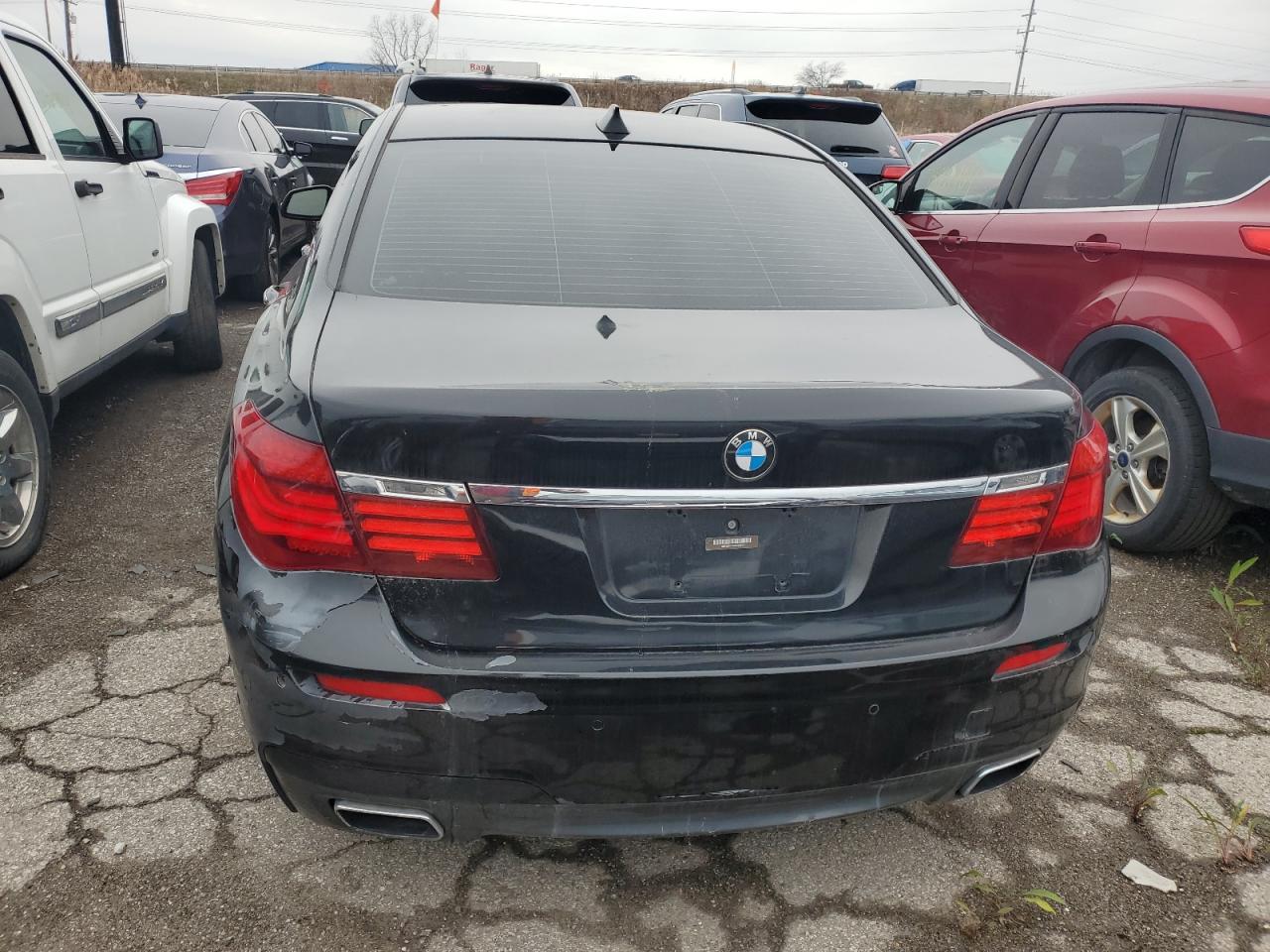 WBAYB6C55DD223914 2013 BMW 750 Xi