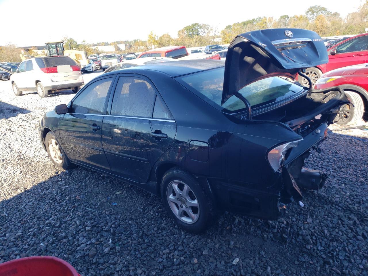 2004 Toyota Camry Le VIN: 4T1BE32KX4U297623 Lot: 81409784