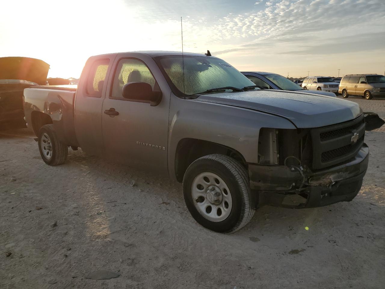 2007 Chevrolet Silverado C1500 VIN: 1GCEC19C27Z622508 Lot: 81956904