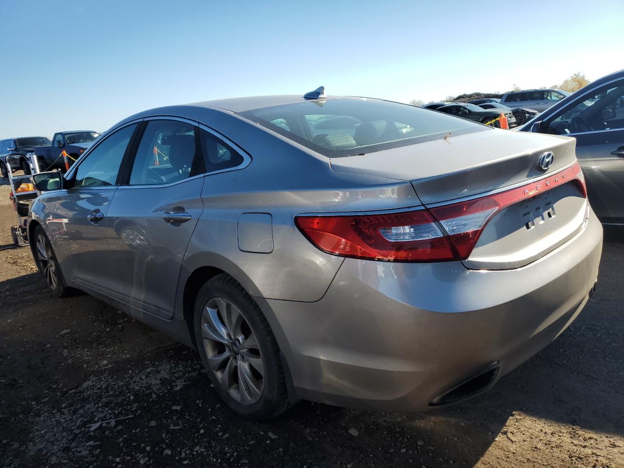 KMHFG4JGXCA178565 2012 Hyundai Azera Gls